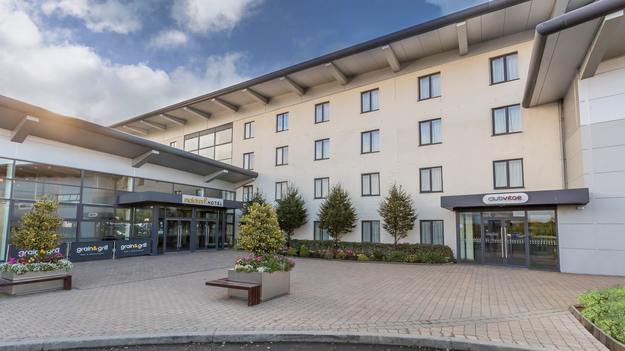 Maldron Hotel Portlaoise Eksteriør billede